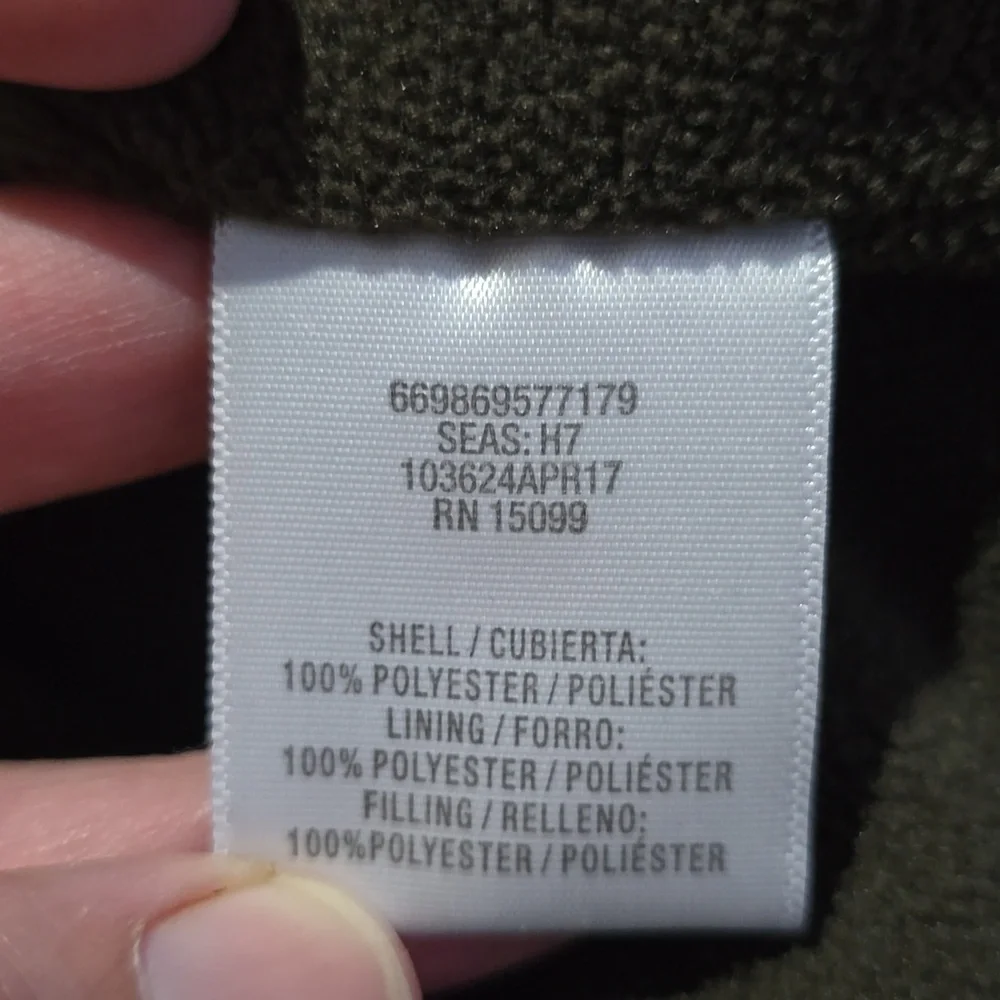 Children's Green Camouflage Puffer Jacket Roebuck &‎ Co.  Size Medium 10-12